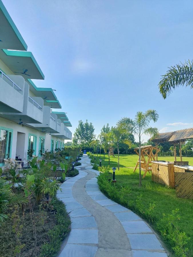 Vedikant Resorts The Mallard, Corbett Nainital Eksteriør billede
